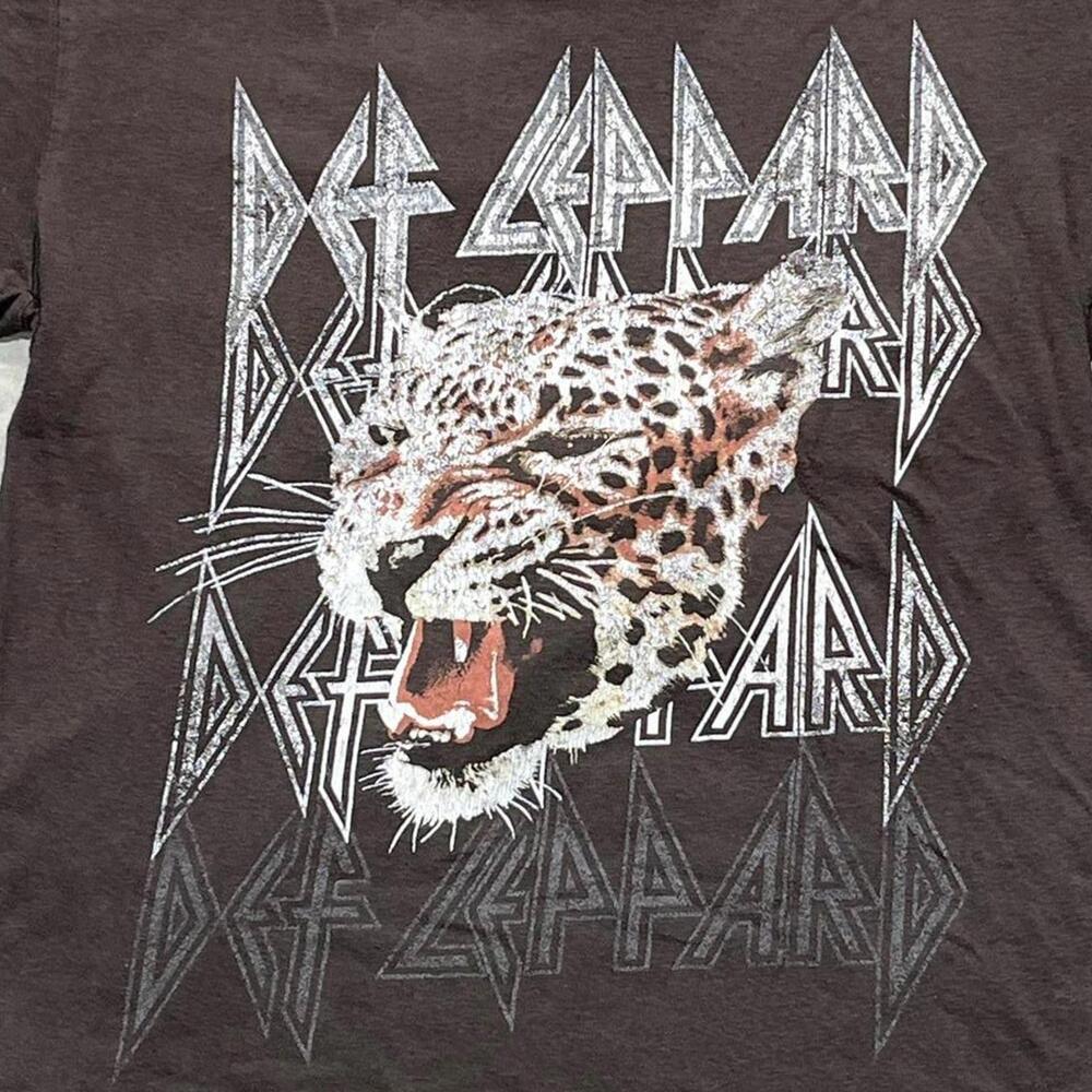 Def Leppard Preowned Medium Band T-shirt